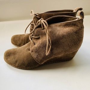 FRANCO SARTO Wedge Boots Tan Suede 8.